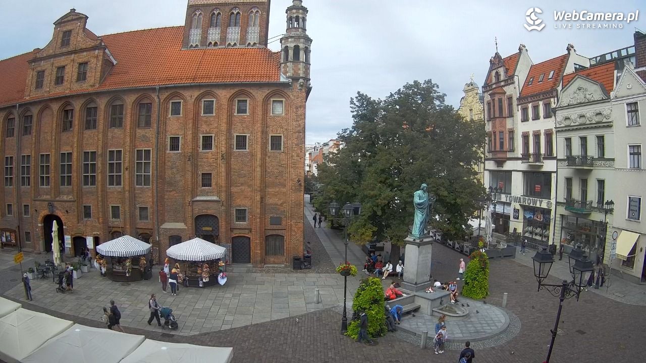 Toruń - widok na Rynek Staromiejski NOWOŚĆ - 15 wresień 2025, 13:37