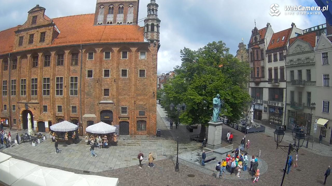 Toruń - widok na Rynek Staromiejski NOWOŚĆ - 15 maj 2025, 11:53