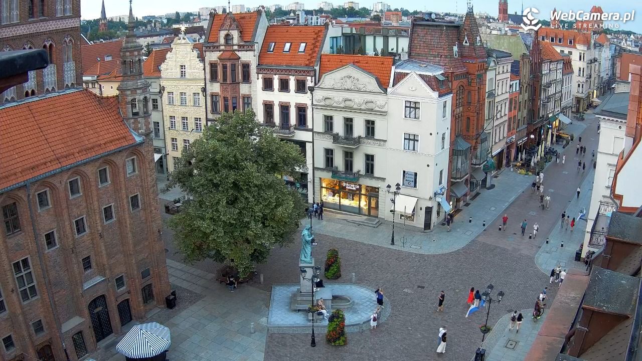 Toruń - widok na Rynek Staromiejski NOWOŚĆ - 21 czerwiec 2026, 21:13