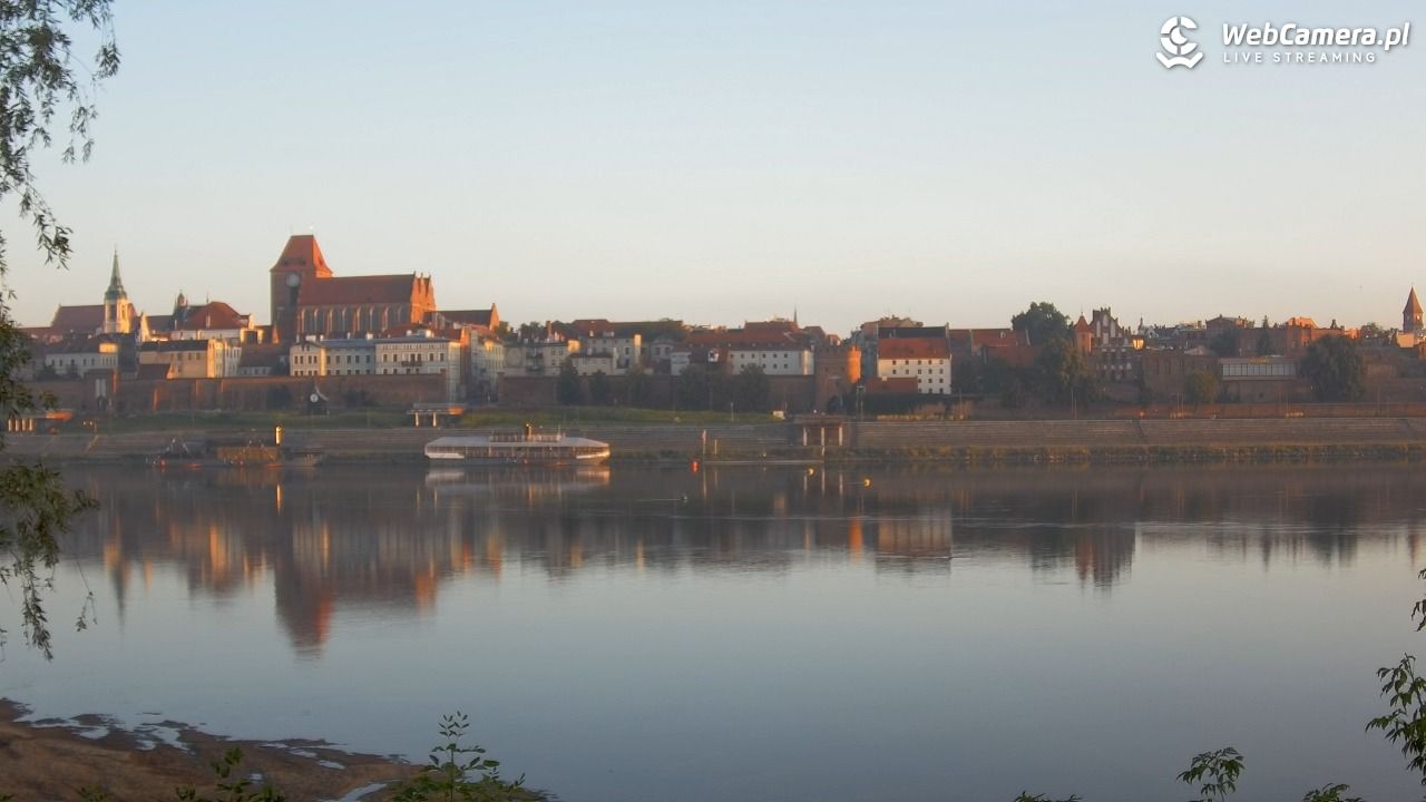 Toruń - panorama miasta NOWOŚĆ - 01 wresień 2025, 06:24