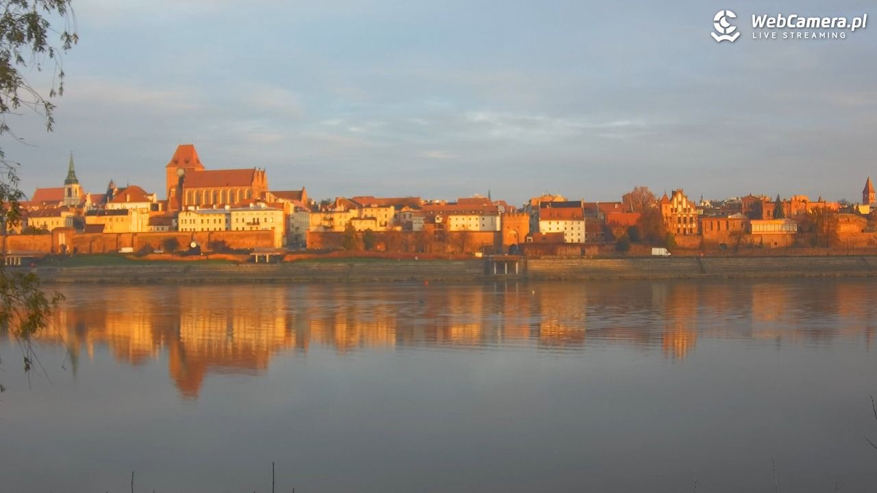 Toruń - panorama miasta NOWOŚĆ - 04 listopad 2025, 07:11