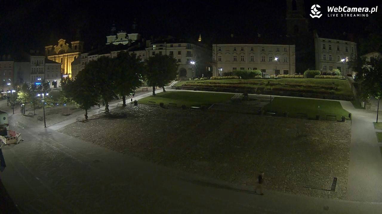PRZEMYŚL - widok na rynek NOWOŚĆ - 18 czerwiec 2026, 22:36