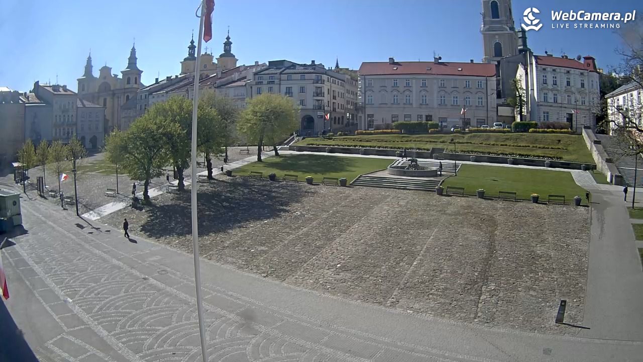 PRZEMYŚL - widok na rynek NOWOŚĆ - 30 kwiecień 2026, 09:12