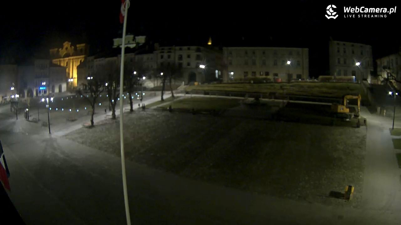 PRZEMYŚL - widok na rynek NOWOŚĆ - 17 marzec 2026, 01:29