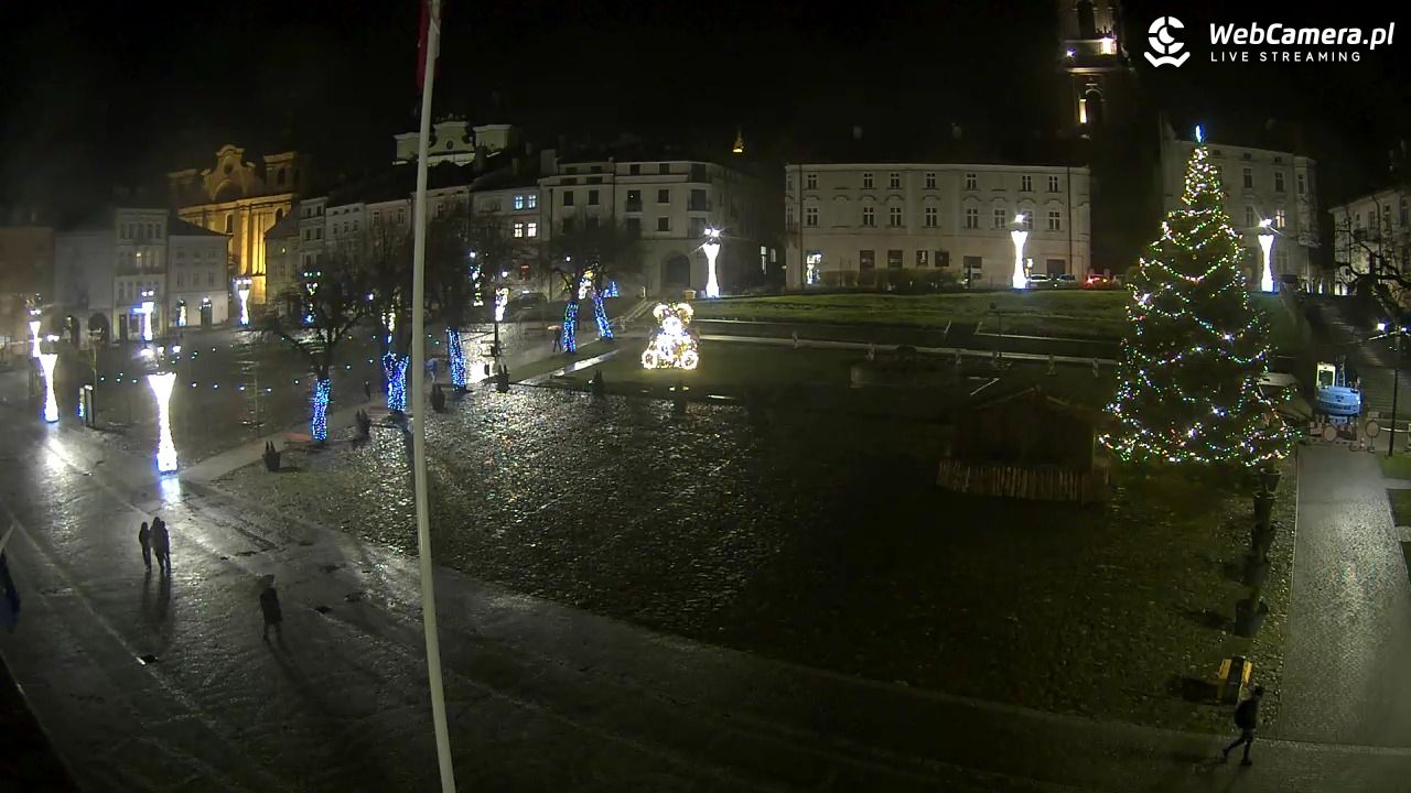 PRZEMYŚL - widok na rynek NOWOŚĆ - 09 grudzień 2025, 17:52