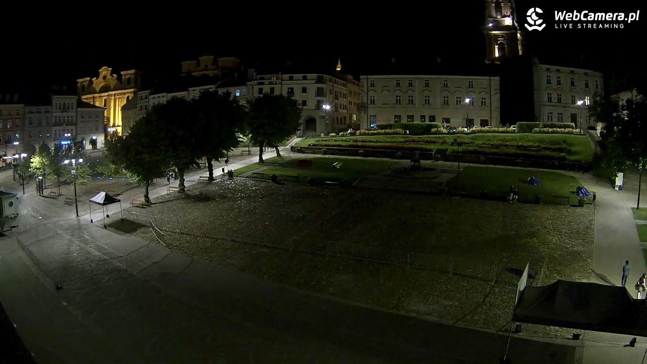 PRZEMYŚL - widok na rynek NOWOŚĆ - 20 czerwiec 2025, 22:27