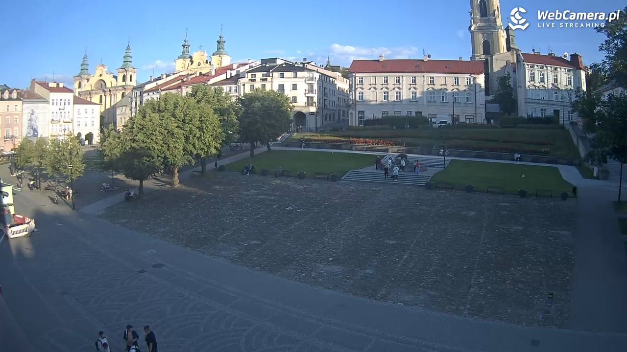 PRZEMYŚL - widok na rynek NOWOŚĆ - 17 czerwiec 2026, 19:29