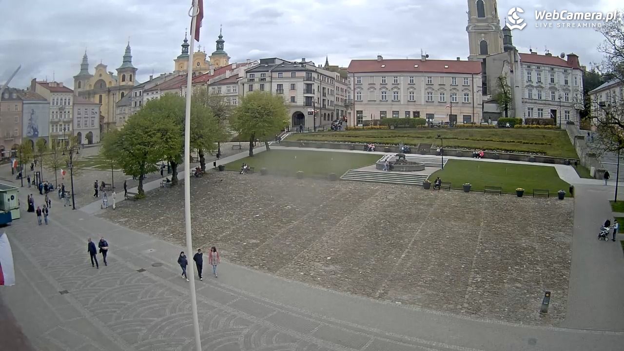 PRZEMYŚL - widok na rynek NOWOŚĆ - 01 maj 2026, 15:25