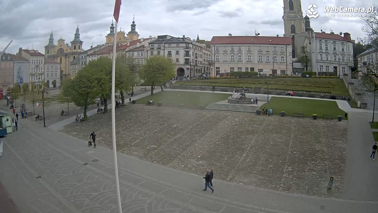 PRZEMYŚL - widok na rynek NOWOŚĆ - 01 maj 2026, 15:38