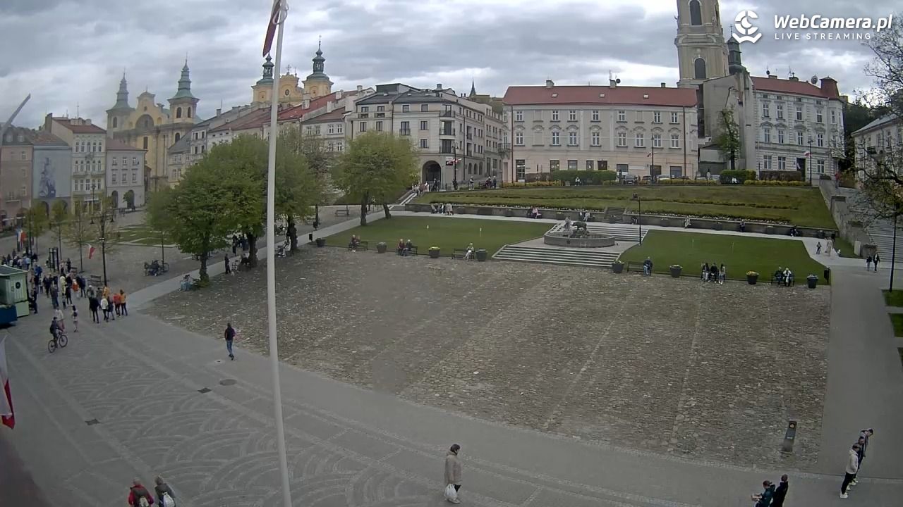 PRZEMYŚL - widok na rynek NOWOŚĆ - 01 maj 2026, 16:44