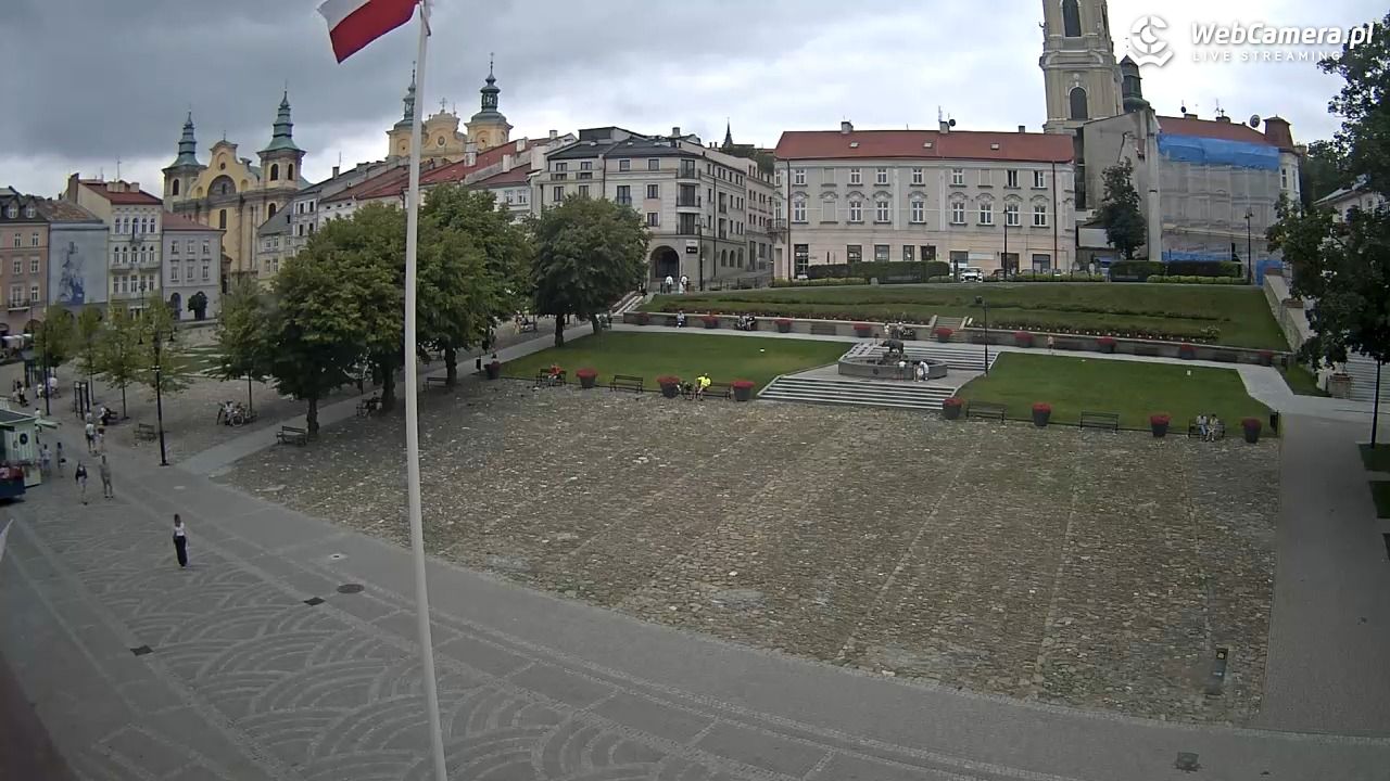 PRZEMYŚL - widok na rynek NOWOŚĆ - 02 sierpień 2026, 12:56