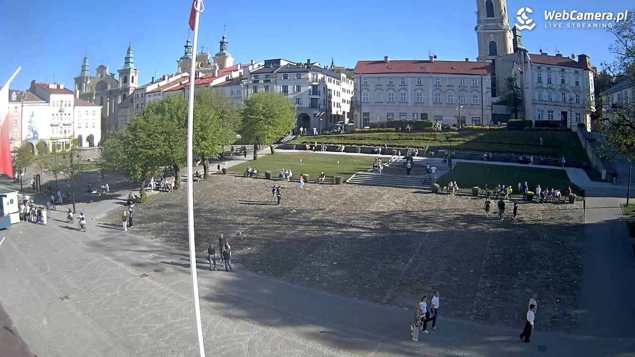 PRZEMYŚL - widok na rynek NOWOŚĆ - 03 maj 2026, 17:17