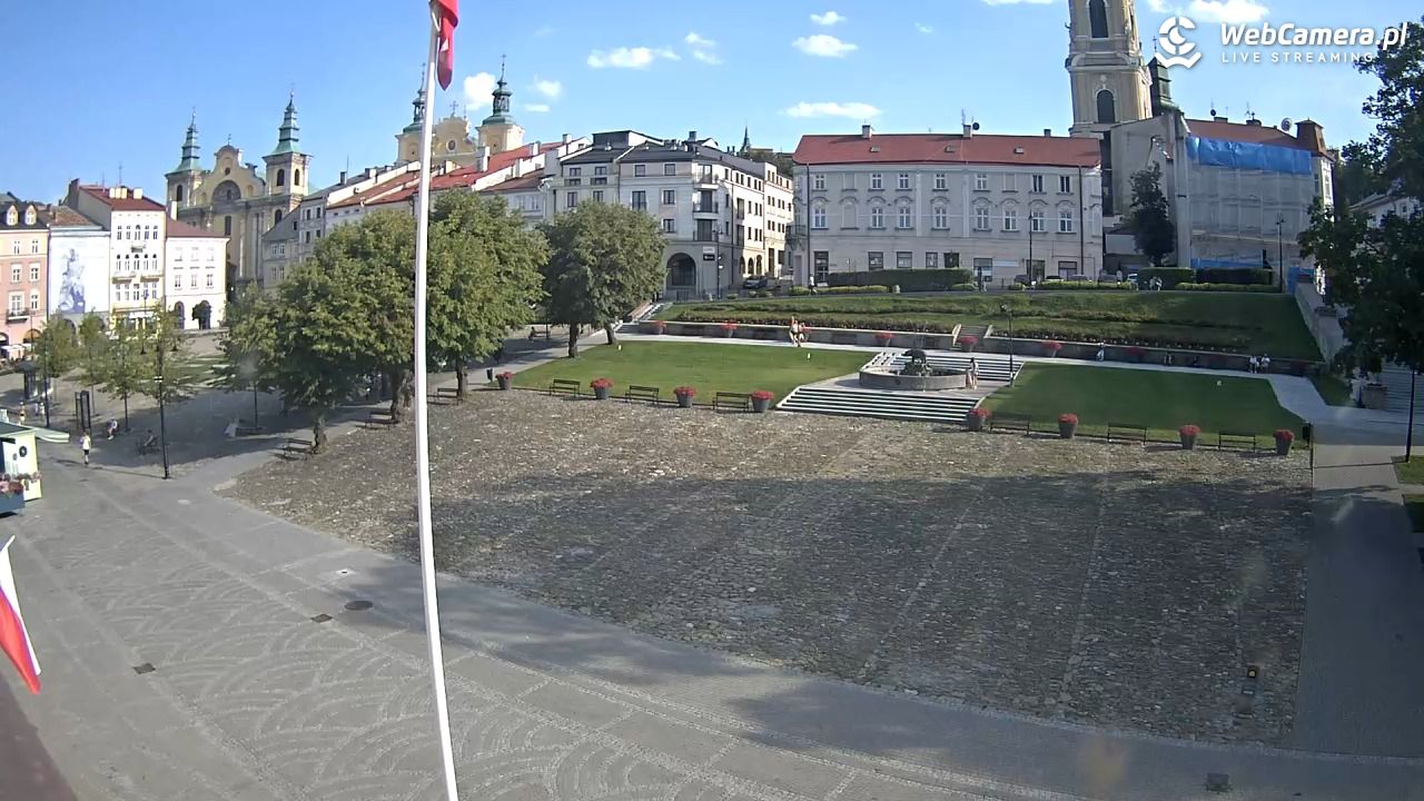 PRZEMYŚL - widok na rynek NOWOŚĆ - 01 sierpień 2026, 17:07