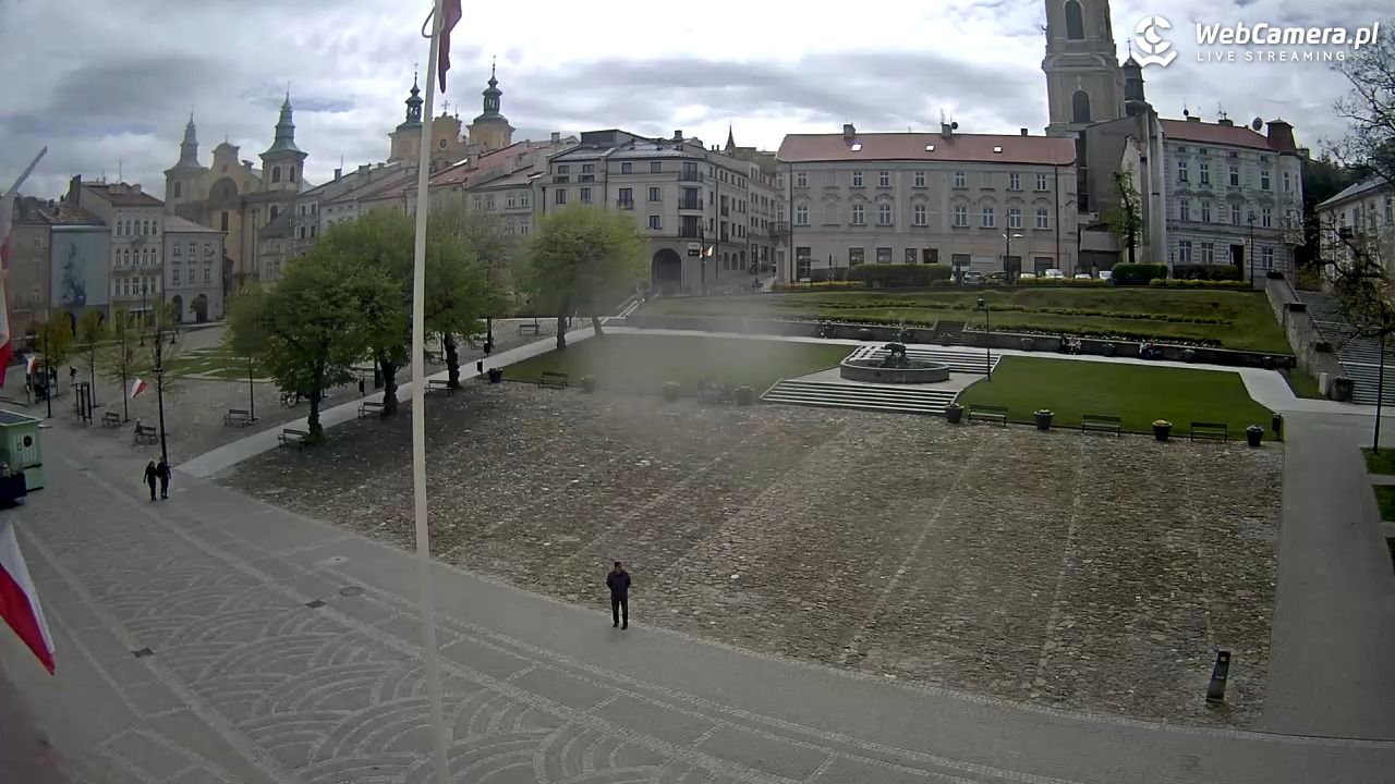 PRZEMYŚL - widok na rynek NOWOŚĆ - 01 maj 2026, 11:45
