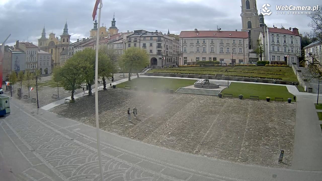 PRZEMYŚL - widok na rynek NOWOŚĆ - 01 maj 2026, 10:15