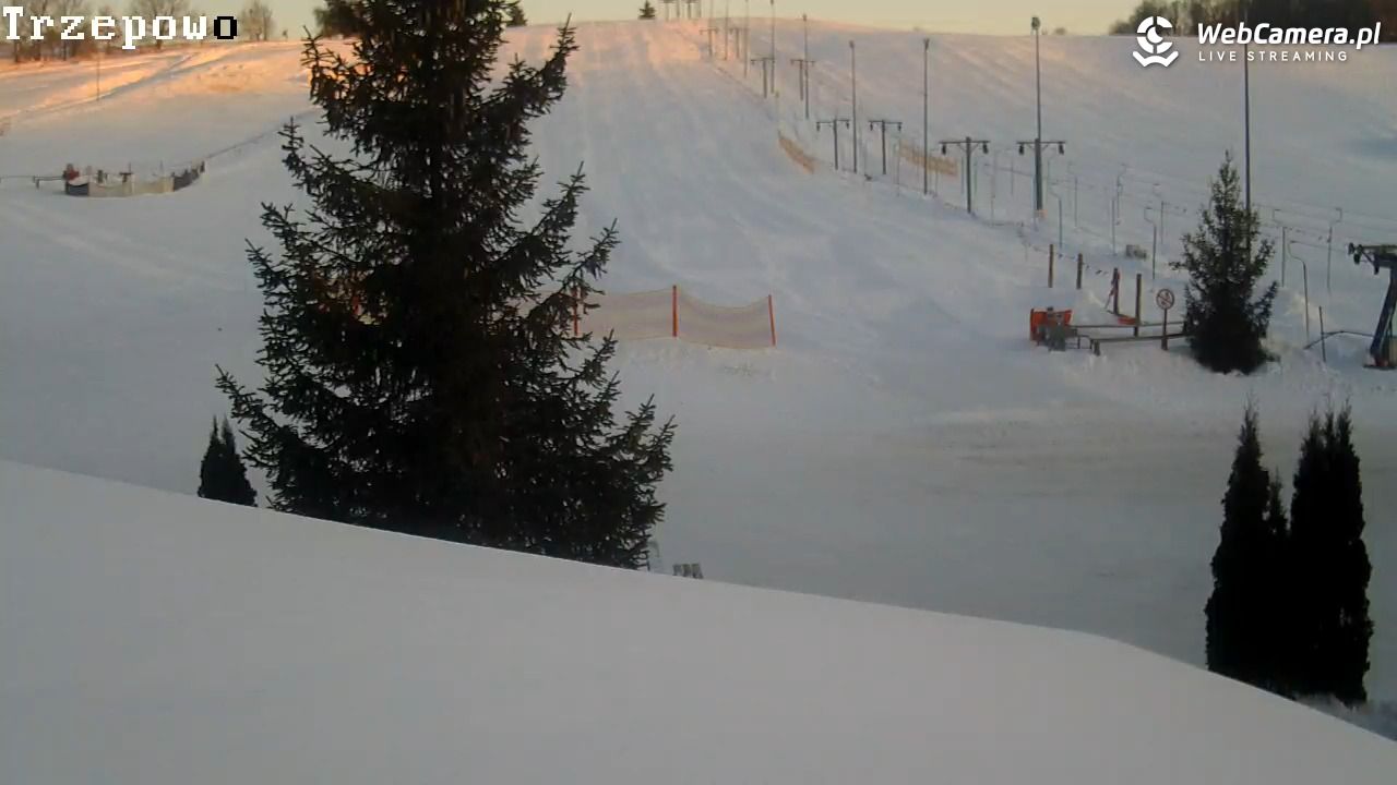 Trzepowo - widok na stok - 16 luty 2026, 07:18