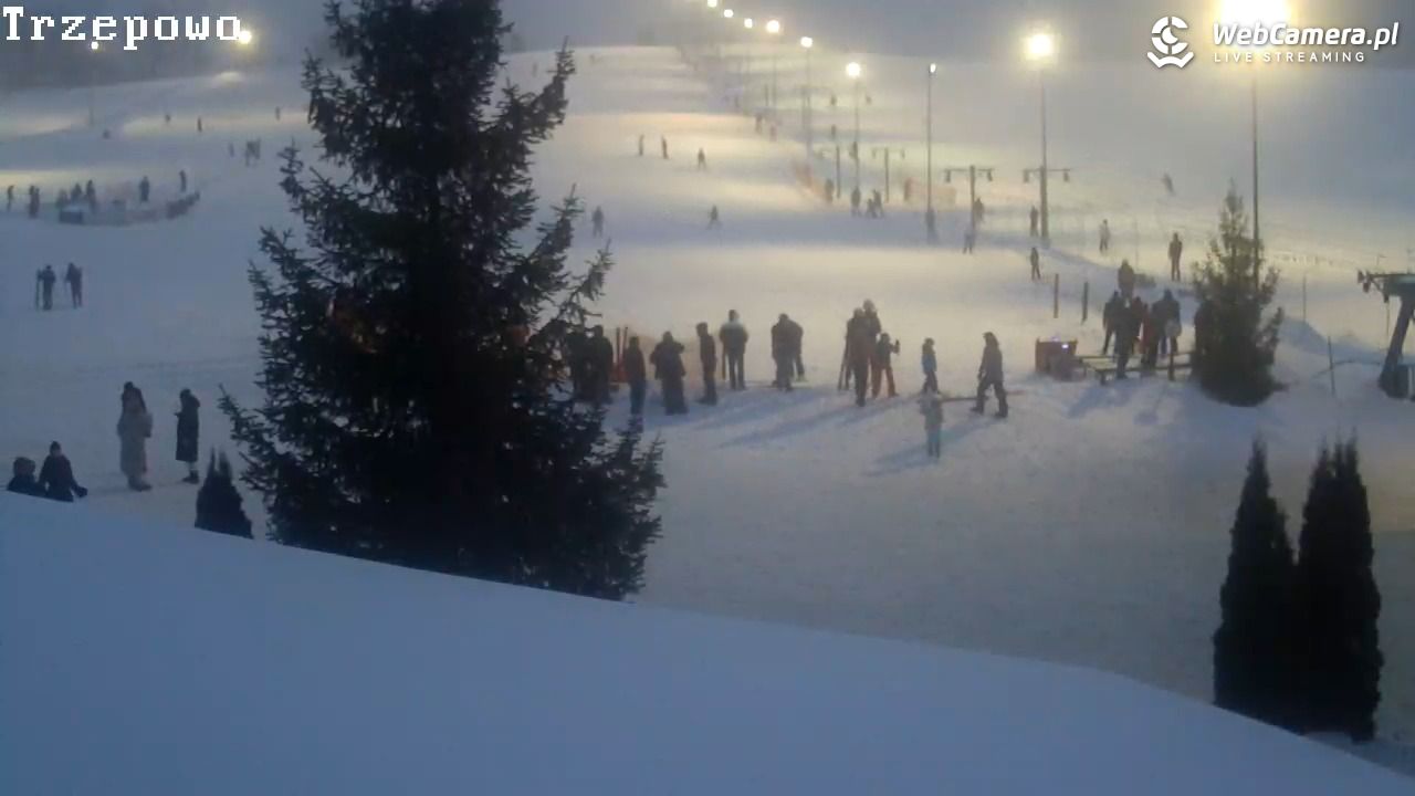 Trzepowo - widok na stok - 21 luty 2026, 17:30