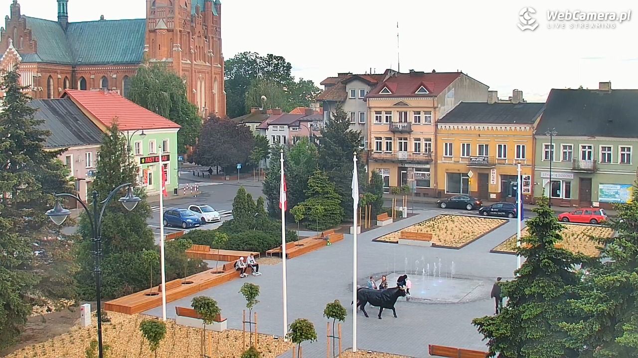 Turek - widok na rynek - 15 maj 2025, 19:35
