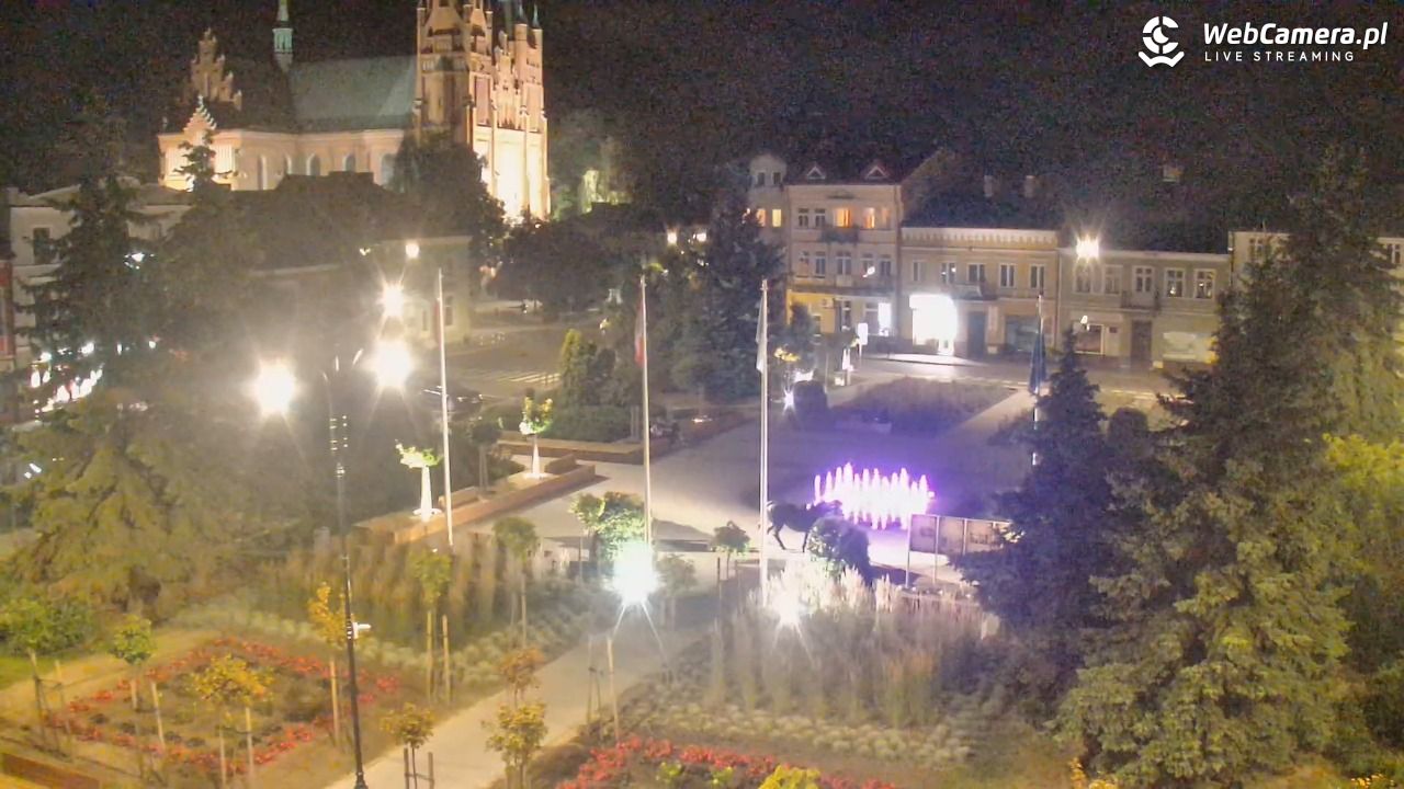 Turek - widok na rynek - 26 lipiec 2026, 23:25