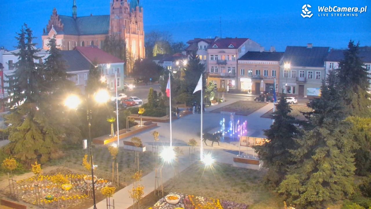 Turek - widok na rynek - 25 kwiecień 2026, 20:34