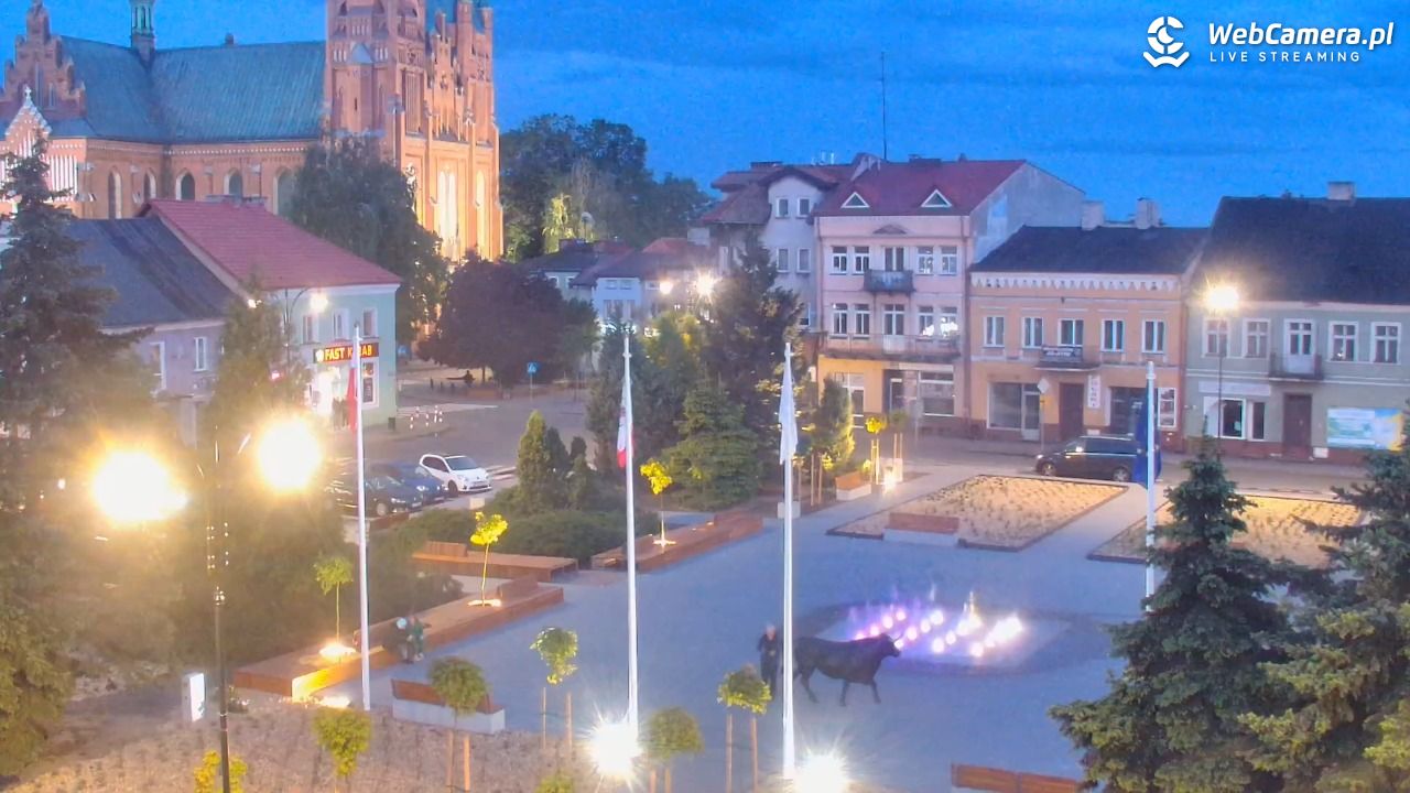 Turek - widok na rynek - 15 maj 2025, 21:08