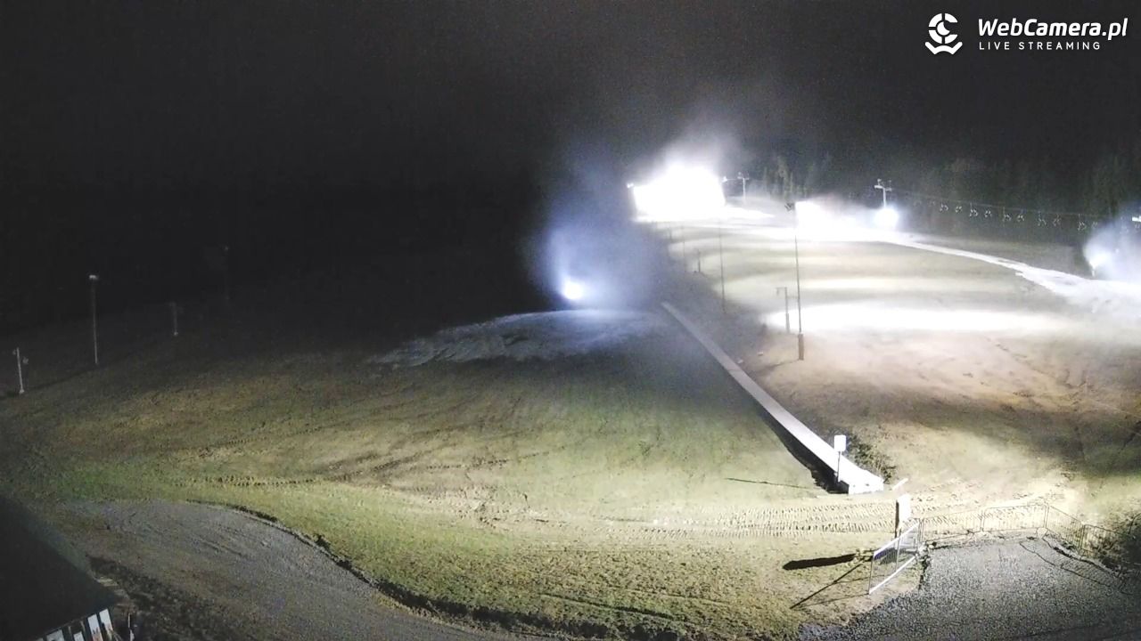 TYLICZ.ski - widok na orczyk - 15 grudzień 2025, 22:51