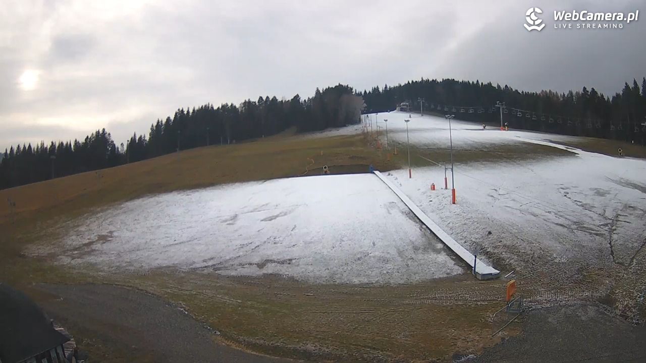 TYLICZ.ski - widok na orczyk - 16 grudzień 2025, 10:19