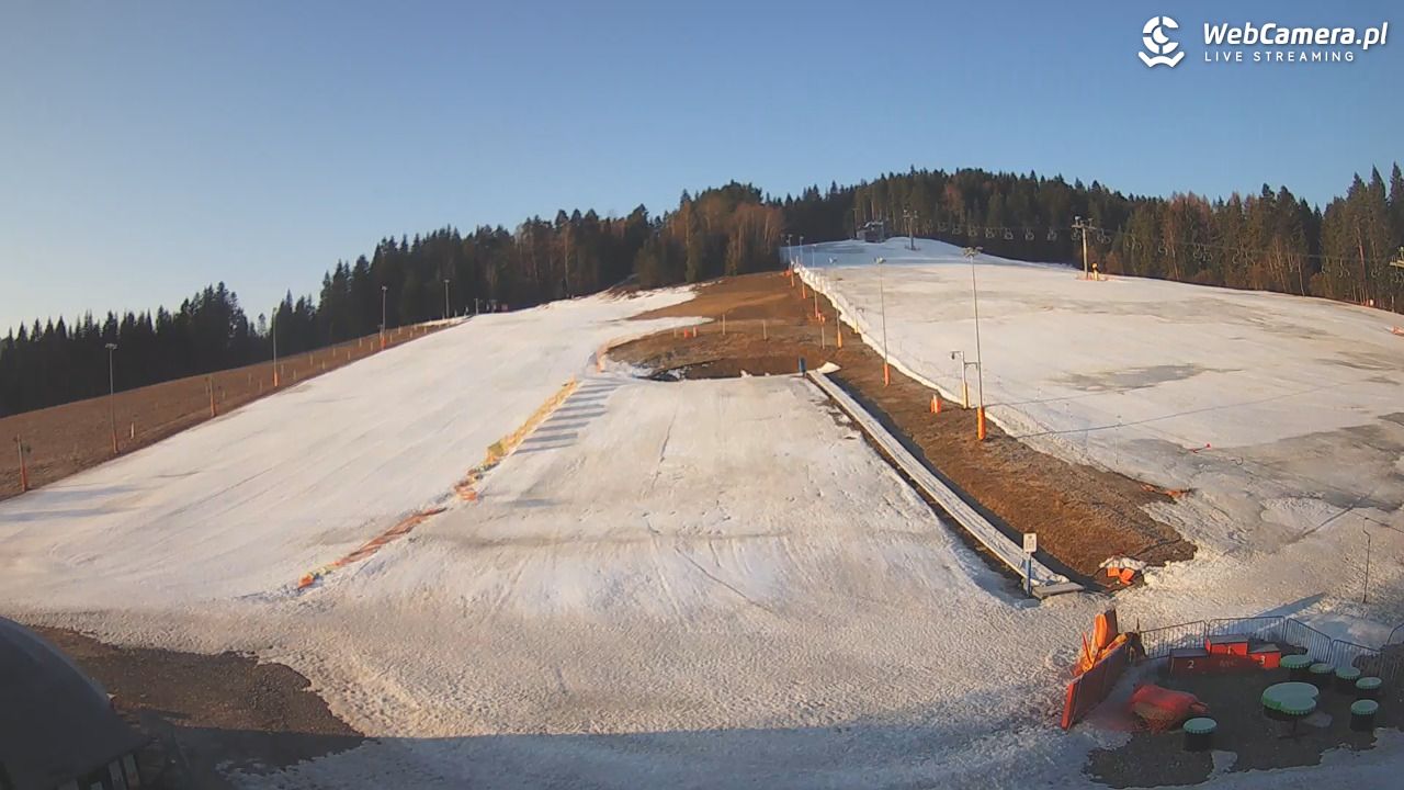 TYLICZ.ski - widok na orczyk - 14 marzec 2026, 06:48