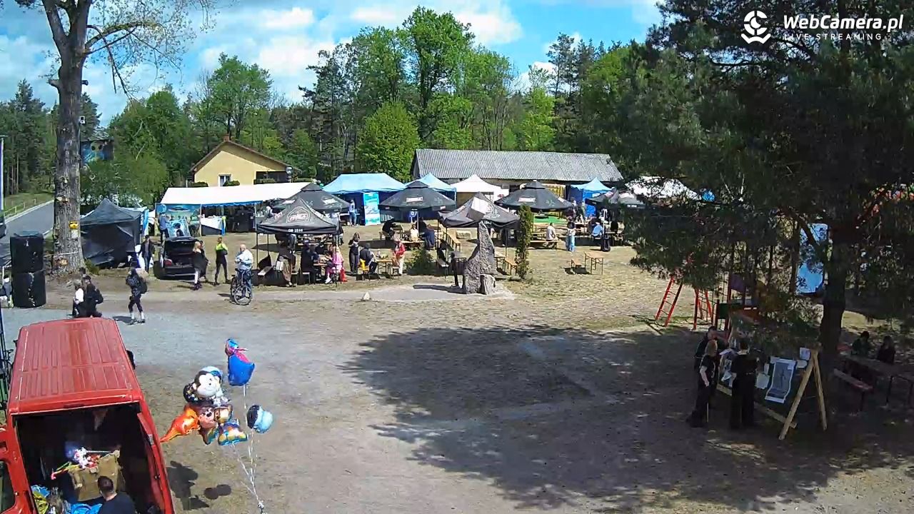 Pomnik UFO w Emilcinie - 10 maj 2026, 11:14