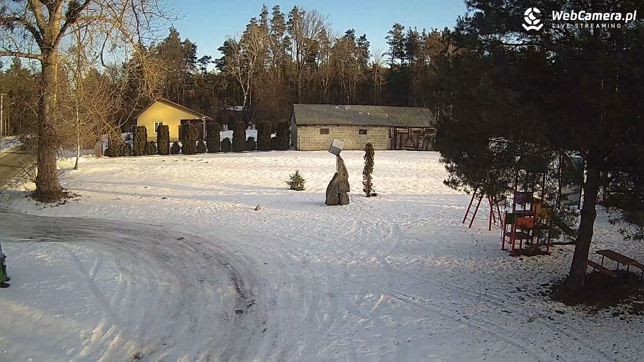 Pomnik UFO w Emilcinie - 02 luty 2026, 08:21