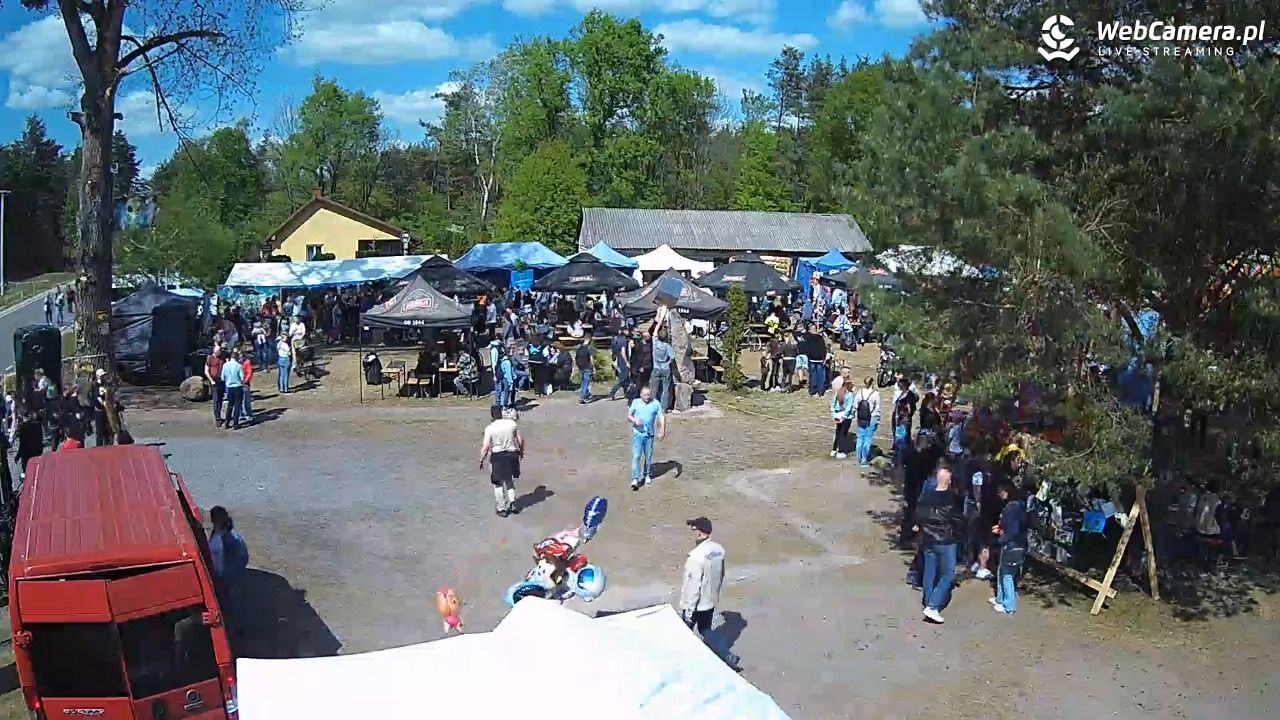 Pomnik UFO w Emilcinie - 10 maj 2026, 14:43