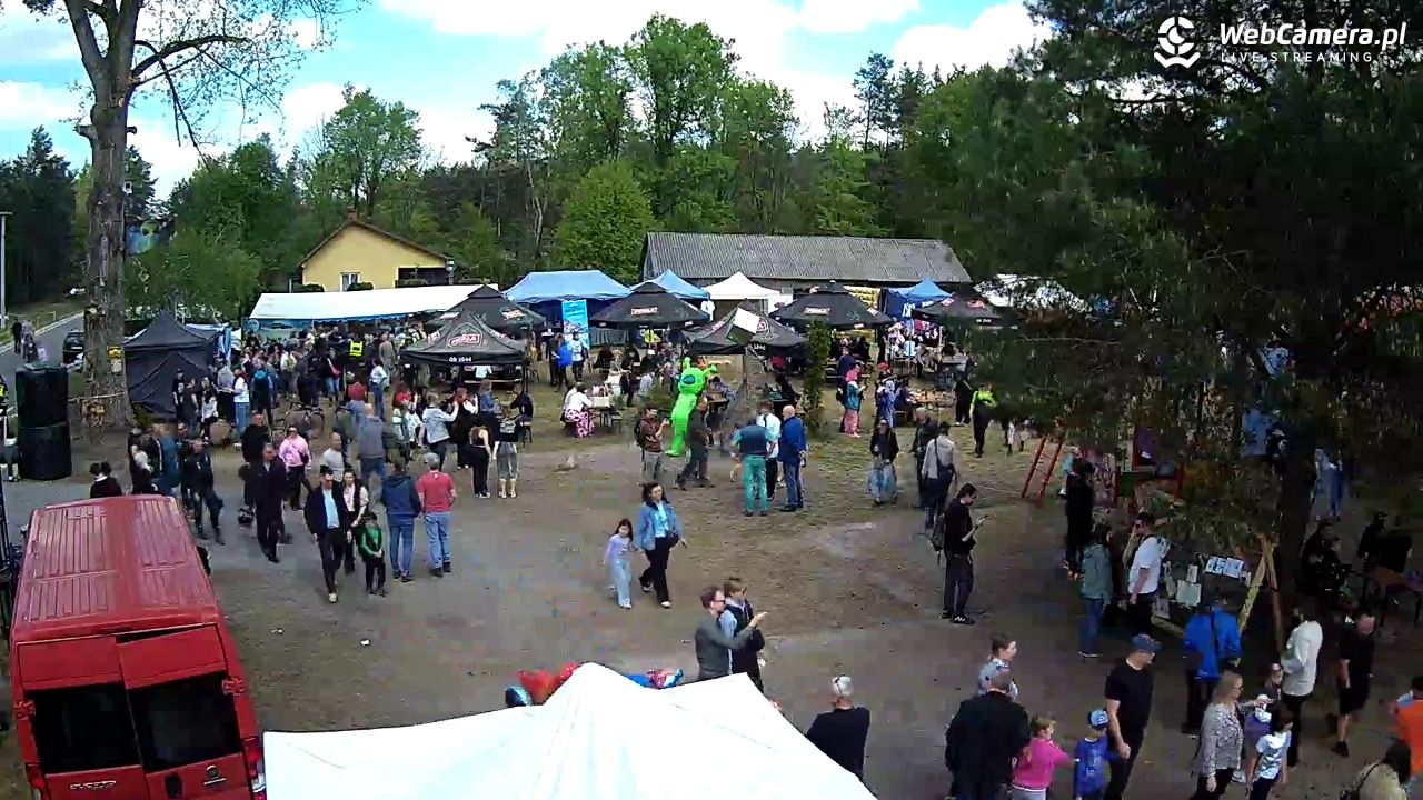 Pomnik UFO w Emilcinie - 10 maj 2026, 12:49