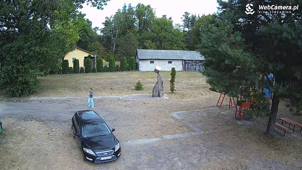 Pomnik UFO w Emilcinie - 23 sierpień 2025, 14:12