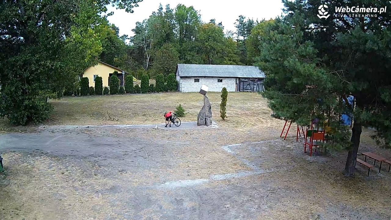 Pomnik UFO w Emilcinie - 31 sierpień 2025, 15:10
