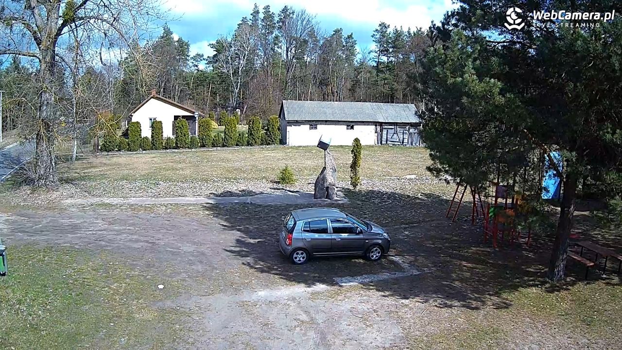 Pomnik UFO w Emilcinie - 21 marzec 2026, 10:57