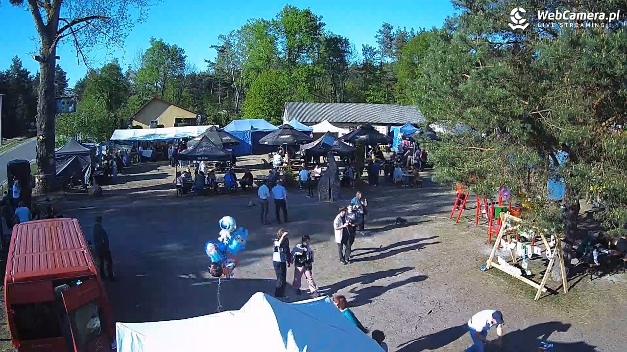 Pomnik UFO w Emilcinie - 10 maj 2026, 17:35