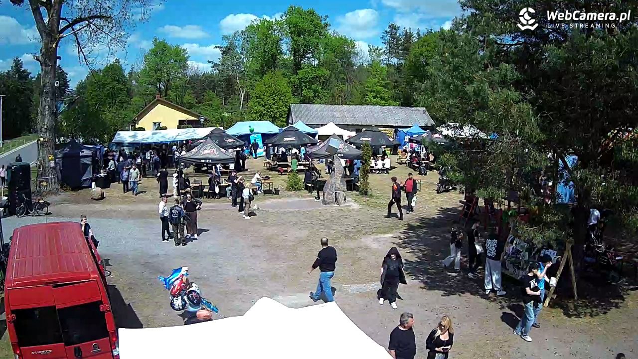 Pomnik UFO w Emilcinie - 10 maj 2026, 13:49