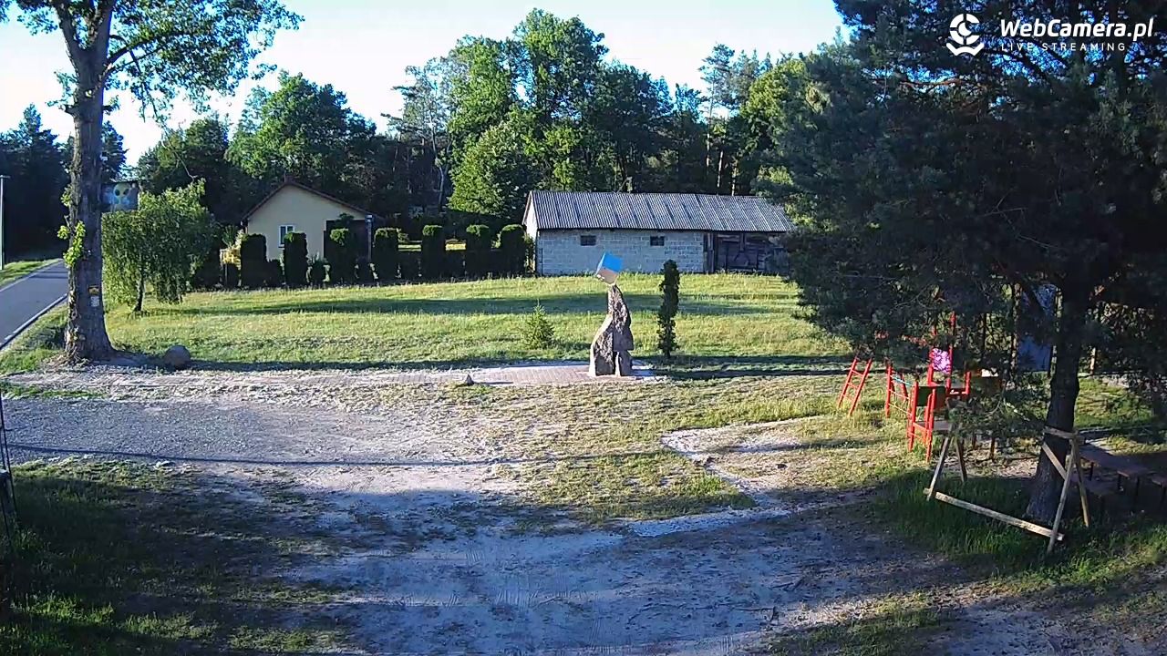 Pomnik UFO w Emilcinie - 24 czerwiec 2026, 19:28
