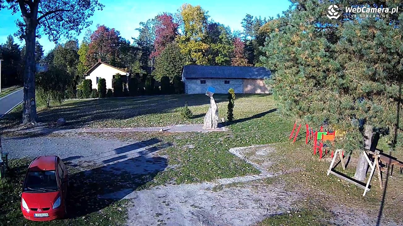 Pomnik UFO w Emilcinie - 03 październik 2026, 16:45