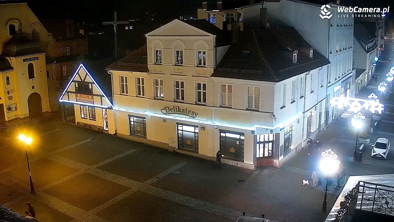 Wejherowo - widok na rynek - 12 grudzień 2025, 19:32