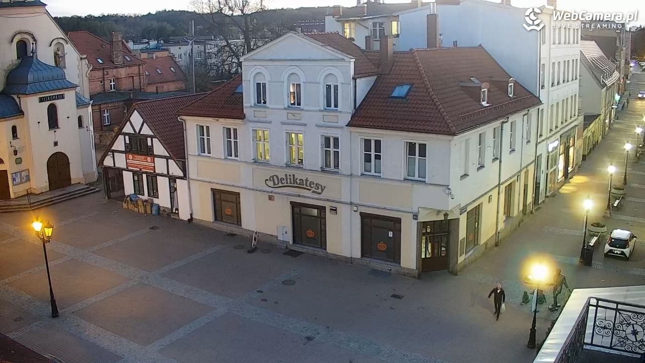 Wejherowo - widok na rynek - 26 kwiecień 2026, 20:35
