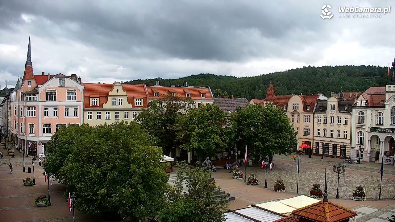 Wejherowo - widok na rynek - 29 sierpień 2025, 13:04