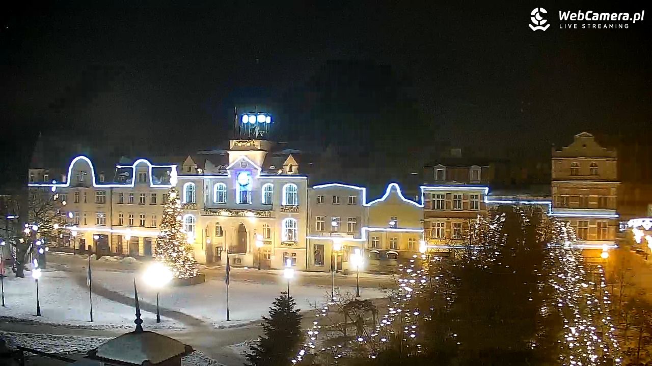 Wejherowo - widok na rynek - 18 styczeń 2026, 20:20