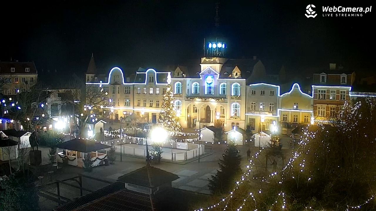 Wejherowo - widok na rynek - 16 grudzień 2025, 19:12