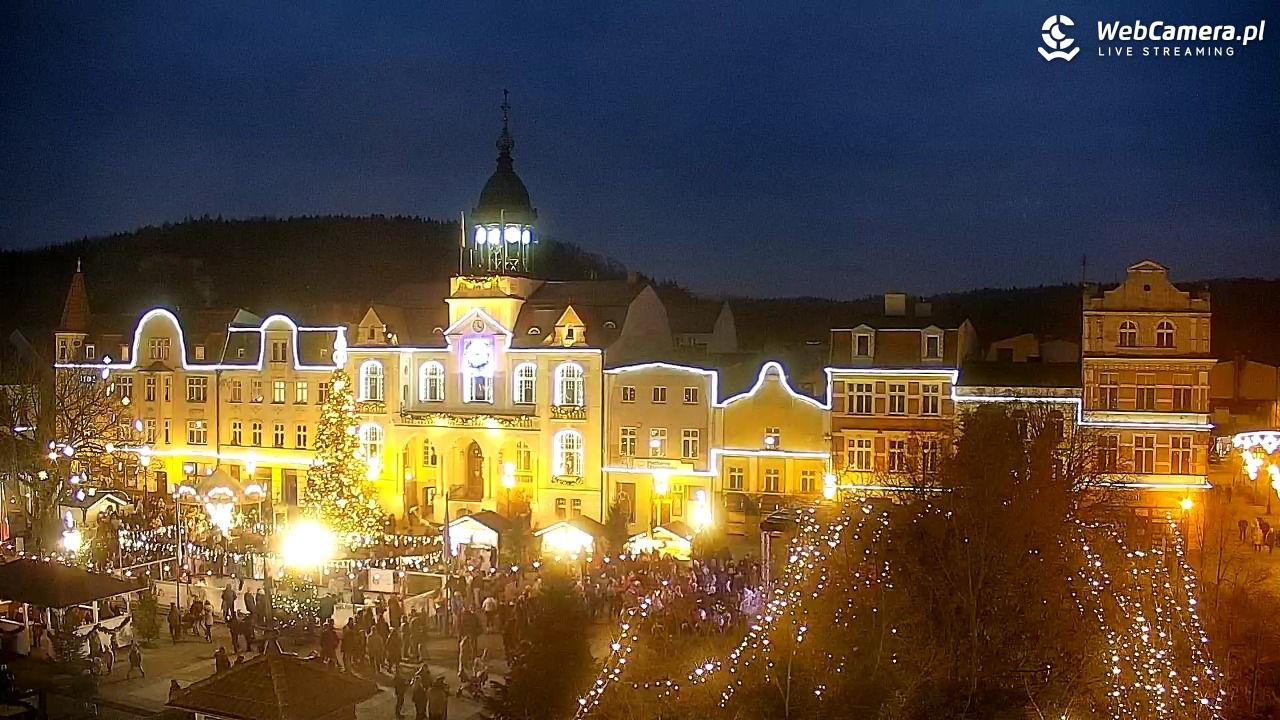 Wejherowo - widok na rynek - 07 grudzień 2025, 16:00