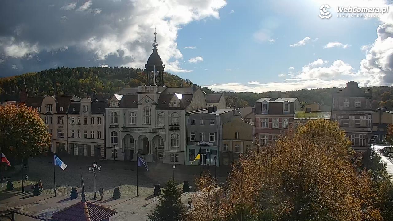 Wejherowo - widok na rynek - 18 październik 2025, 13:31