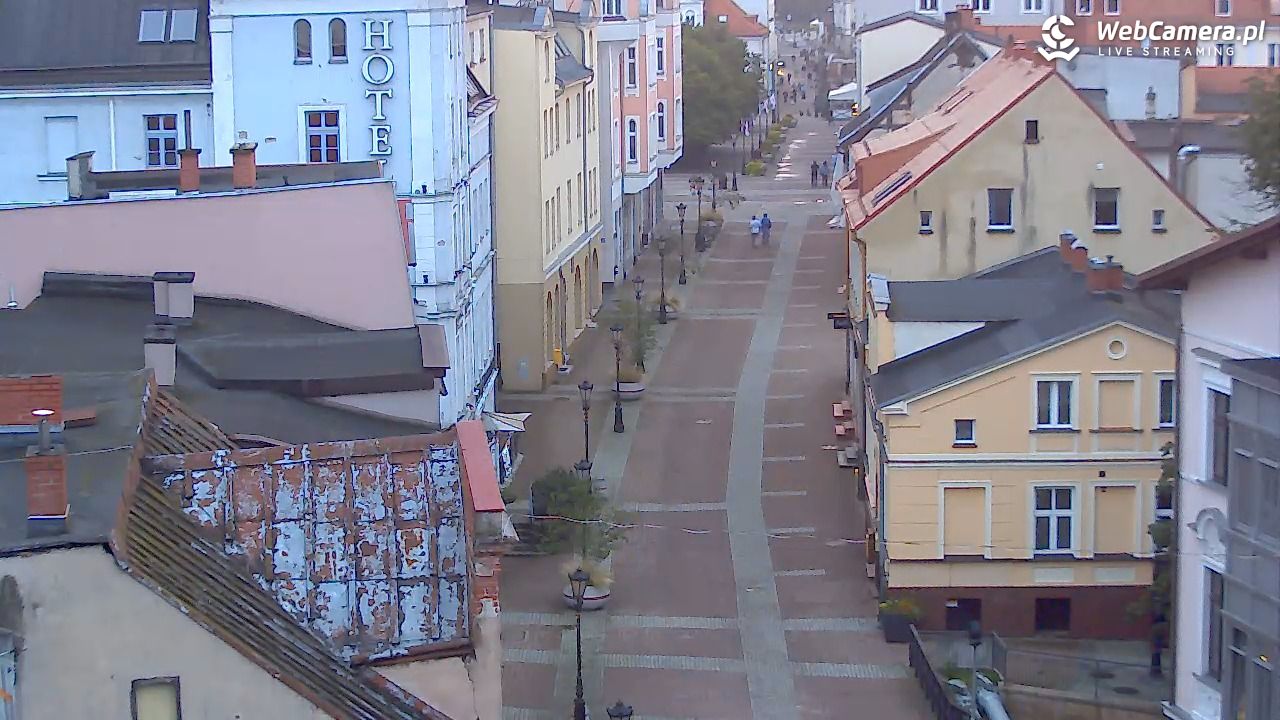 Wejherowo - widok na deptak - 30 sierpień 2025, 19:38