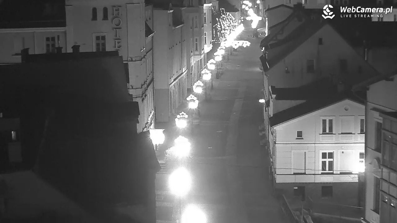 Wejherowo - widok na deptak - 18 grudzień 2025, 23:45