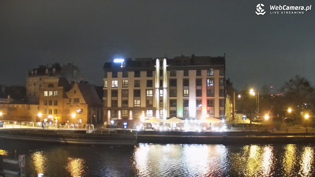 Gdańsk - widok na Motławę - 03 grudzień 2025, 20:25
