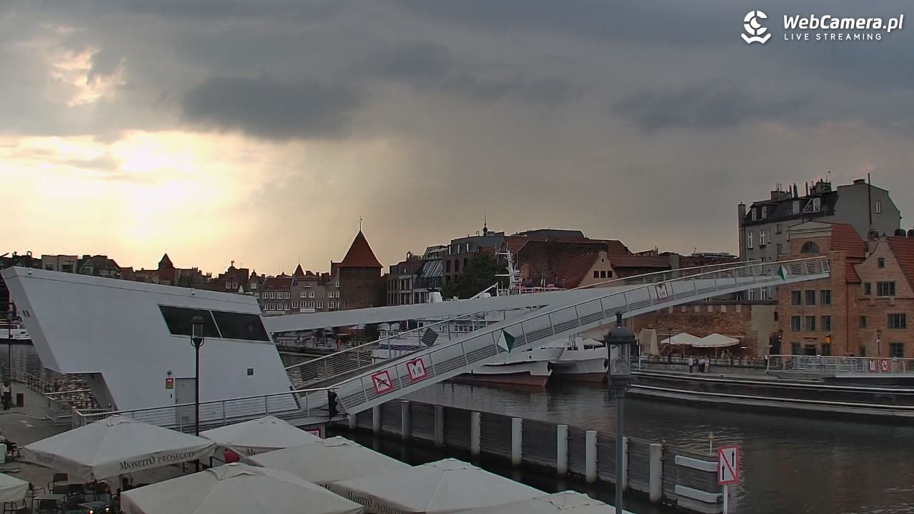 Gdańsk - widok na Motławę - 02 wresień 2025, 17:02